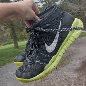 Nike flyknit USA Chukka training shoes Mens size 11 USA black